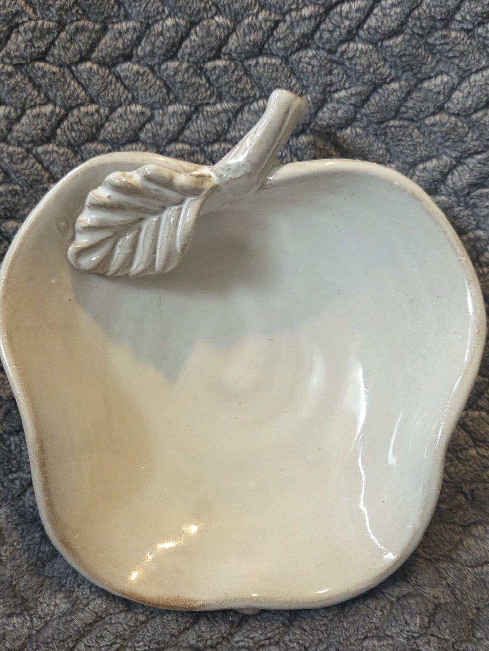 Creative Co-Op White Ceramic Apple Trinket Dish Catchall Bowl Cottagecore